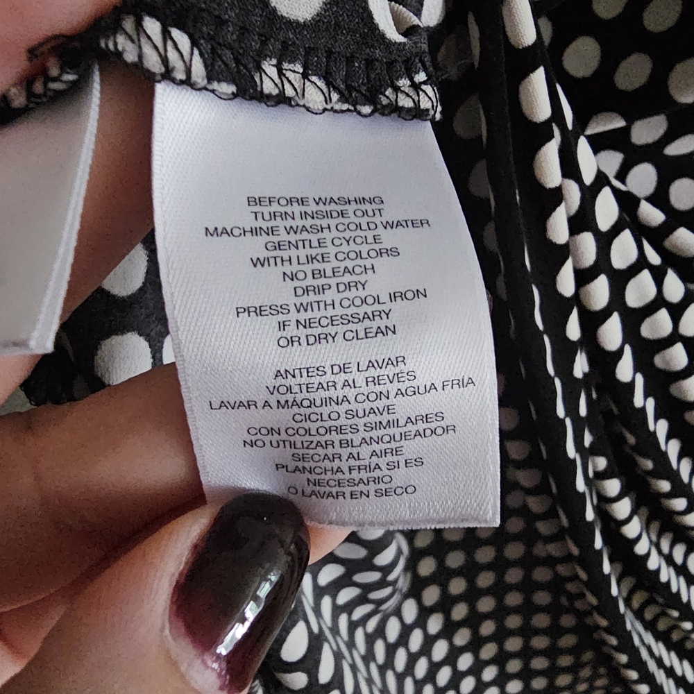 Anne Klein Black and White Polka Dot Sleeveless Top - Picture 4 of 6